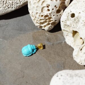 Pendente turchese e oro ”SCARABEO” – 06 – Pendente amuleto- pendente turchese – Pendente egizio- ciondolo egiziano- amuleto rinascita